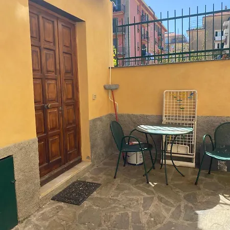Bouganville House Levanto
